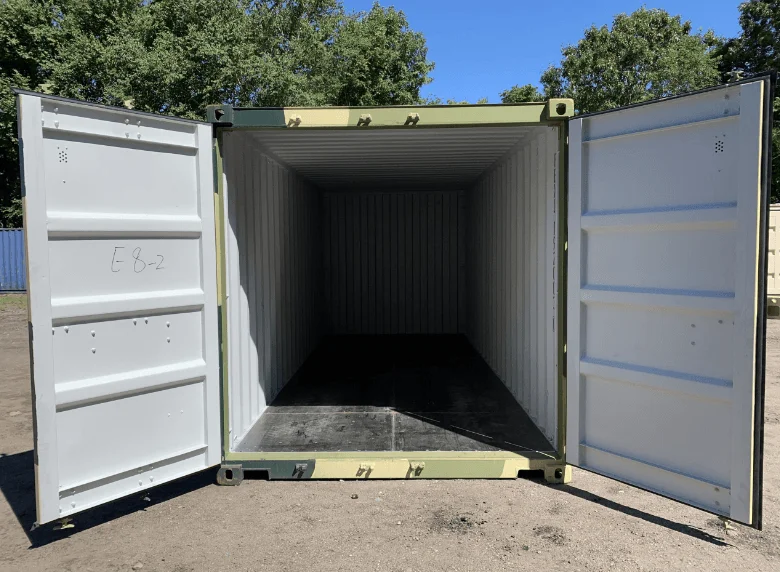 20 x 8 x 8.5 new camo shipping/storage container